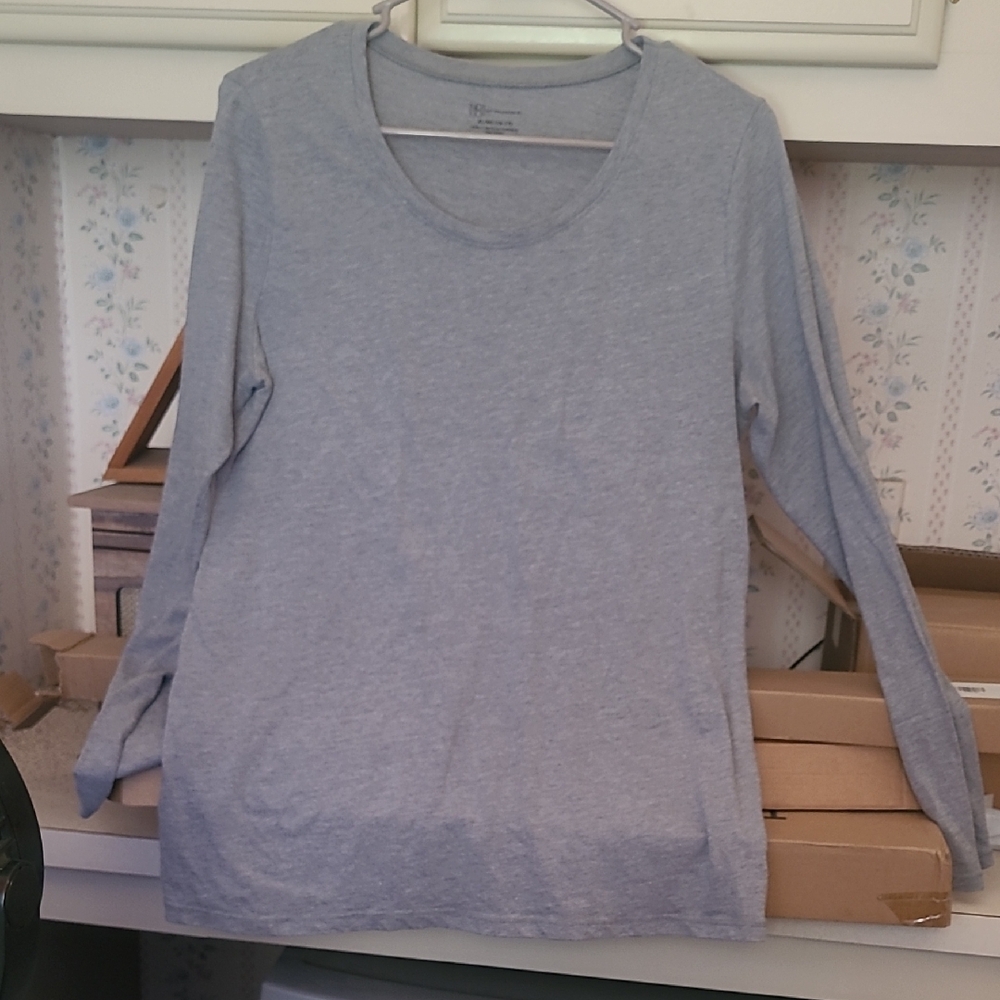 Gray Long Sleeve Top